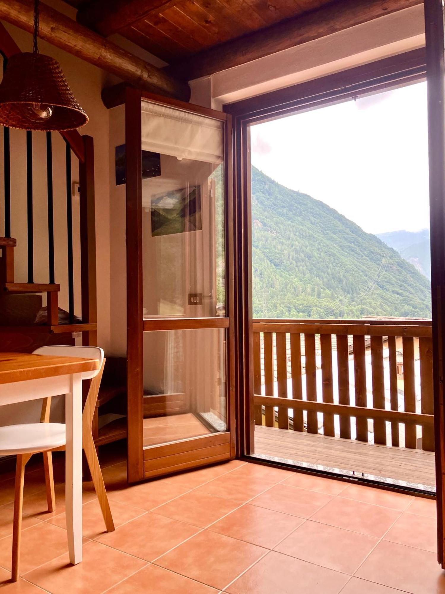 Finestra Sulle Alpi Orobie Apartment Valbondione Luaran gambar